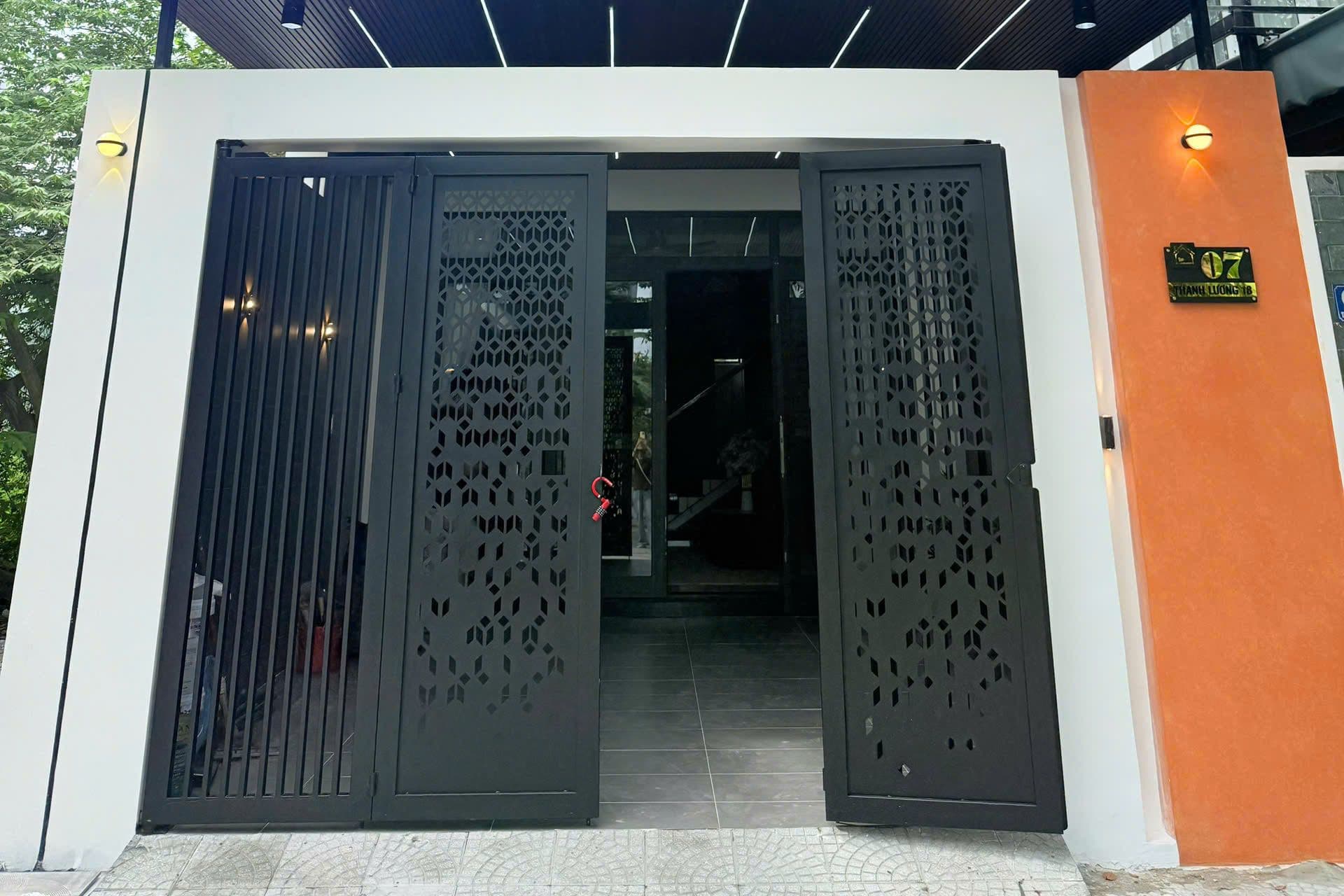 Modern Townhouse on Hai Phong St. – Central Da Nang Living